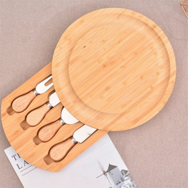 Round cheese board