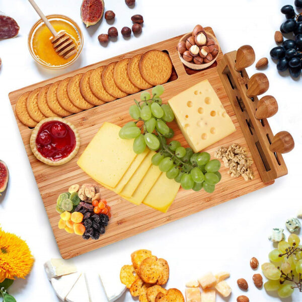 Rectangular cheese board